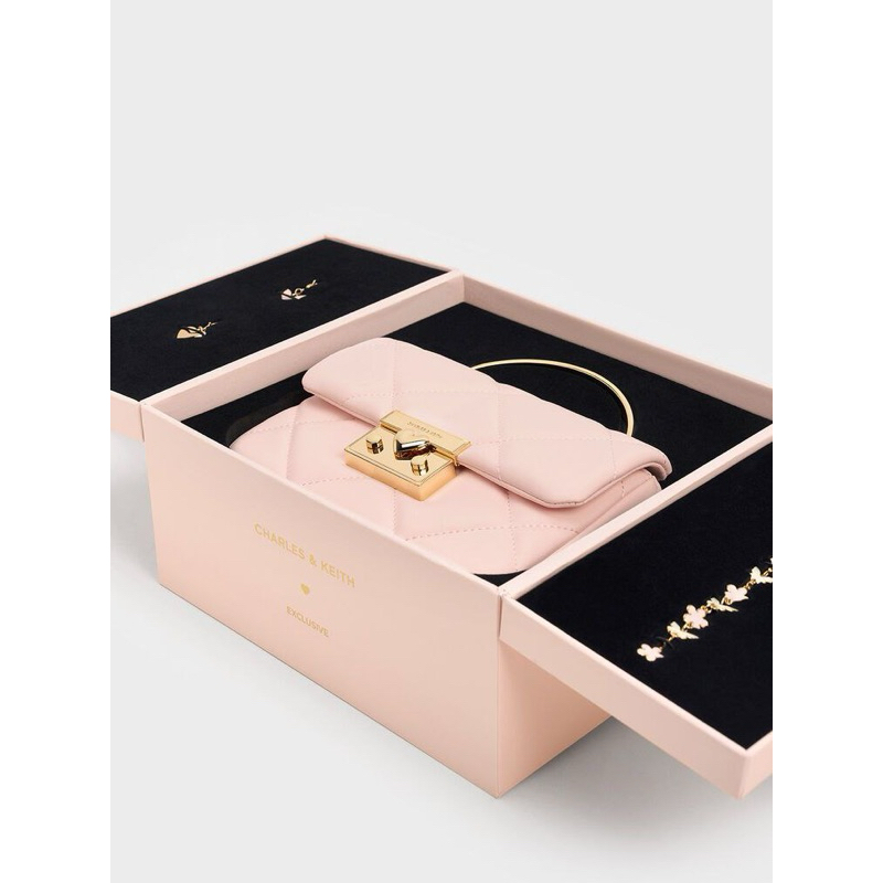 CK Quilted Boxy Top Handle Bag Giftset Include Box