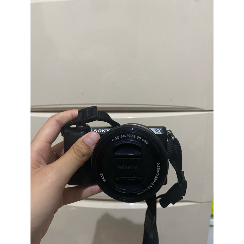 Sony Alpha A5000 Preloved Second Bekas