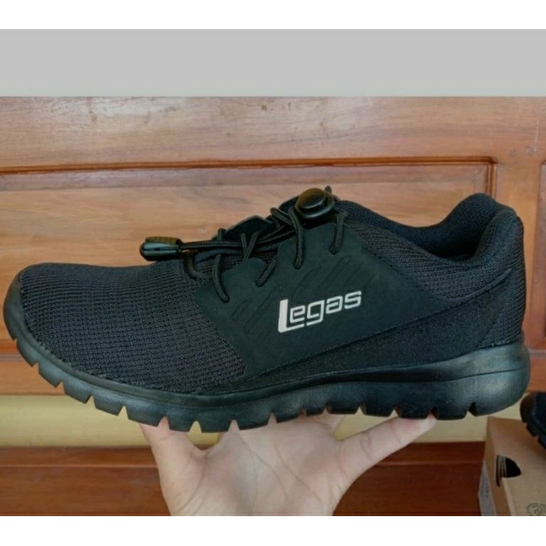 sepatu olahraga persit terbarulega4s persit hitam legas hitam persit d C7Z8
