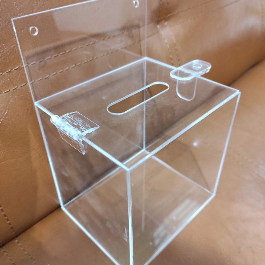 

Kotak Saran Amal Akrilik Gantung j A3Z2