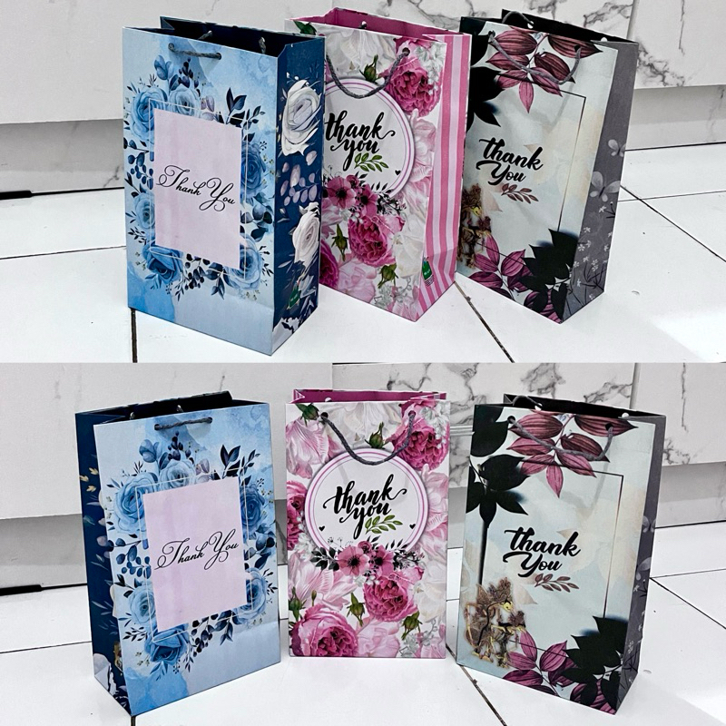 

Paperbag thankyou terimakasih /Tas kertas/Tas kado motif uk 15x8x25cm