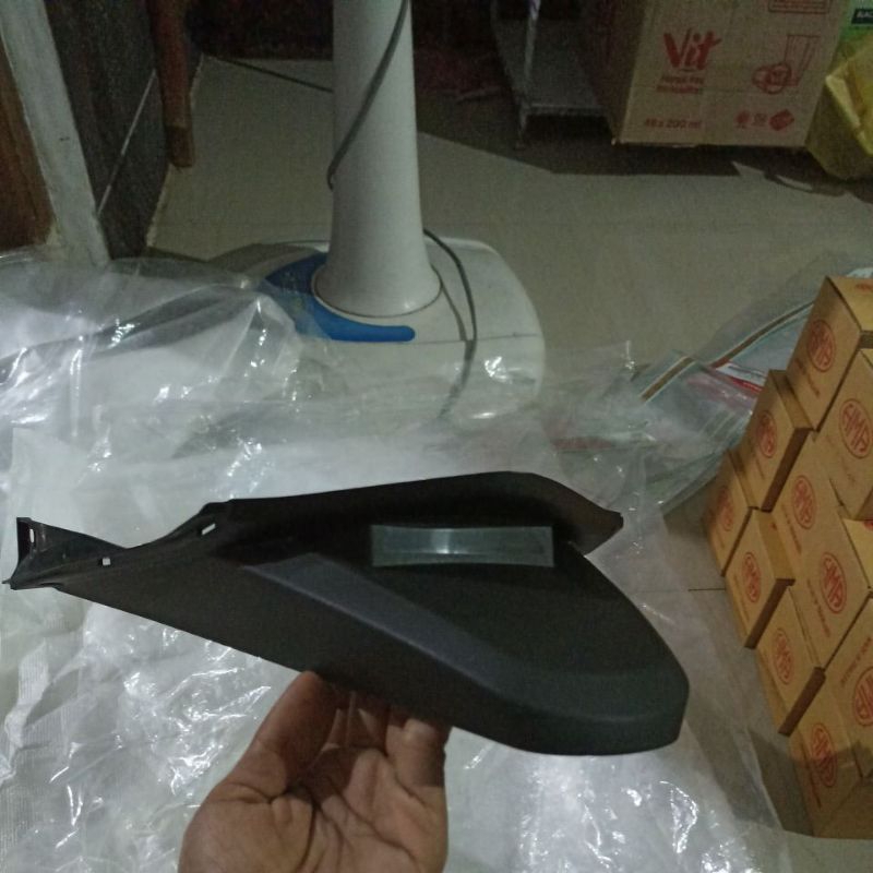 cover  license light 80115-k35-vooza cover atas lampu spakbor belakang pcx cbu k35 original