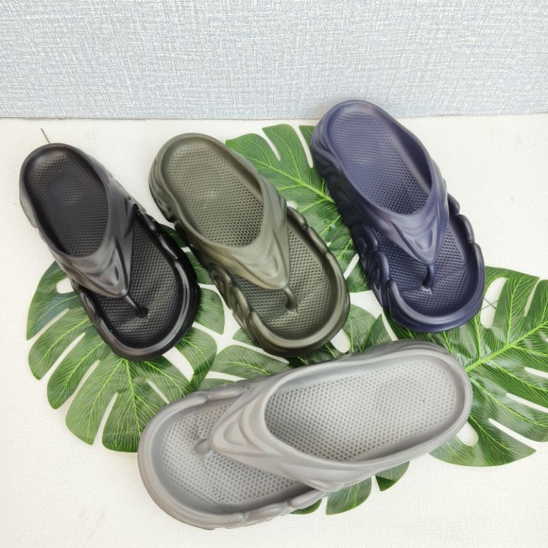 Sandal Jepit Pria Flip Flop Anti Licin Anti Badai Tebal Empuk EVA HEMA 9551M