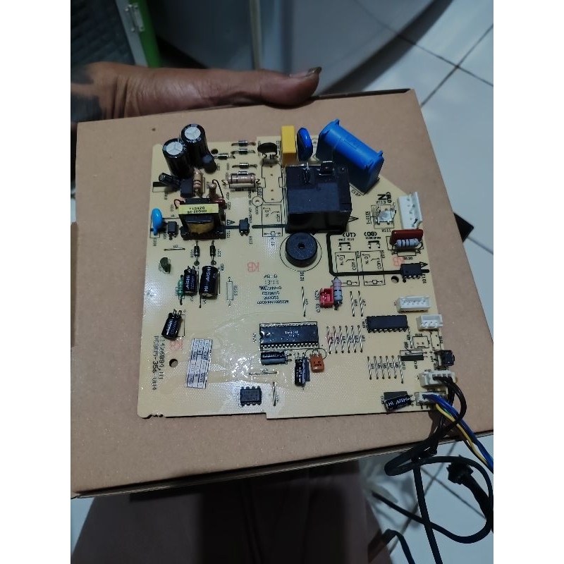 PCB MODUL INDOR AC POLYTRON 1/2PK-1PK ORIGINAL
