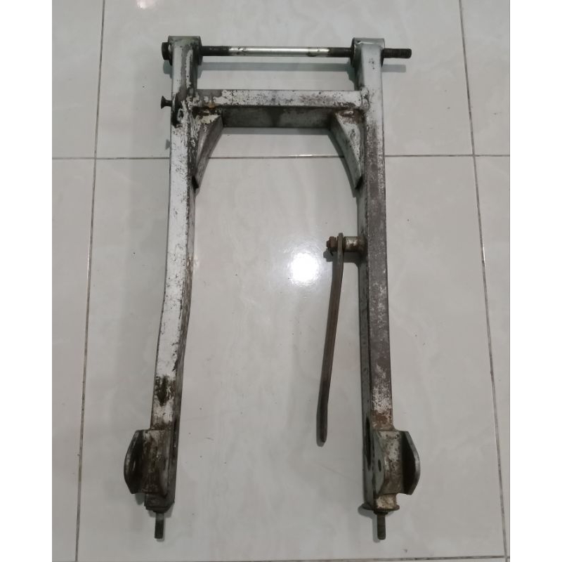 Swing ARM arem lengan ayun Supit Suzuki Tornado GS 110 GX 100 Shogun 110 kebo original copotan no kr