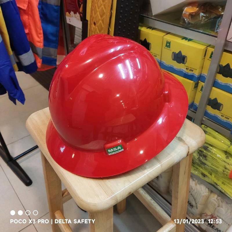 Helm Safety MSA Full Brim With Fastrack / Safety Helmet MSA FullBrim warna Merah - SNI