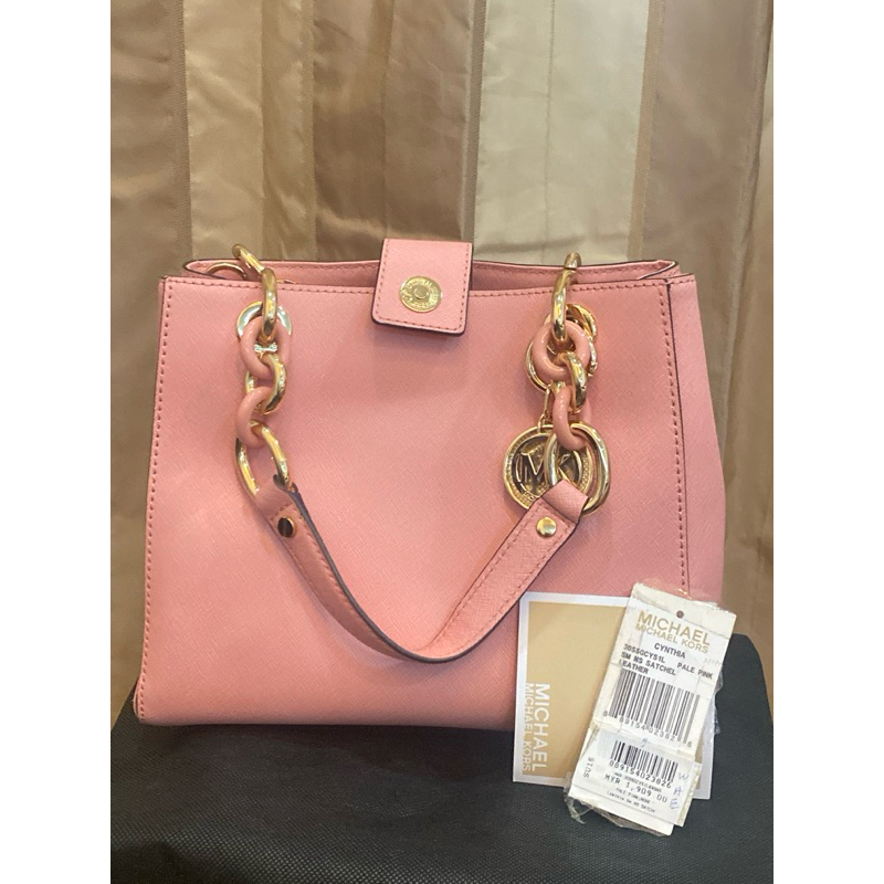 MICHAEL KORS CYNTHIA SMALL SATCHEL LEATHER  - MK original preloved (bukan kw) - Good Condition  - Wa