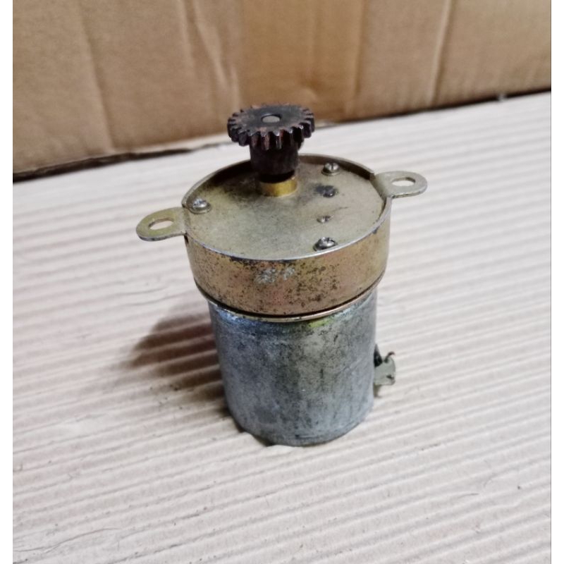 DC Motor GearBox 12V- 25rpm High Torque voltage regulating Gear Motor