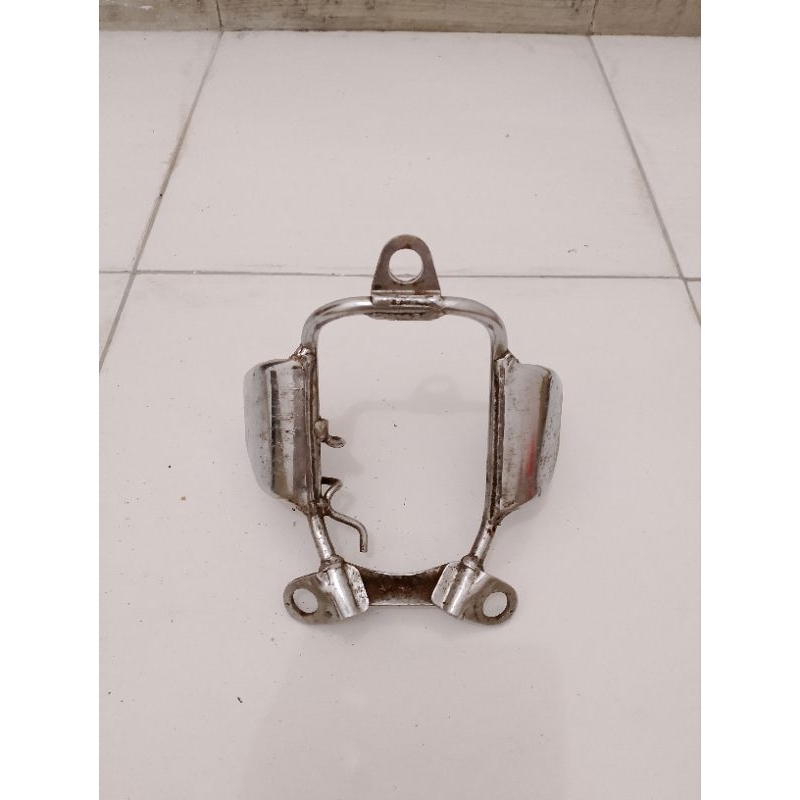 bracket dudukan lampu depan headlamp Yamaha RX 125 twin original