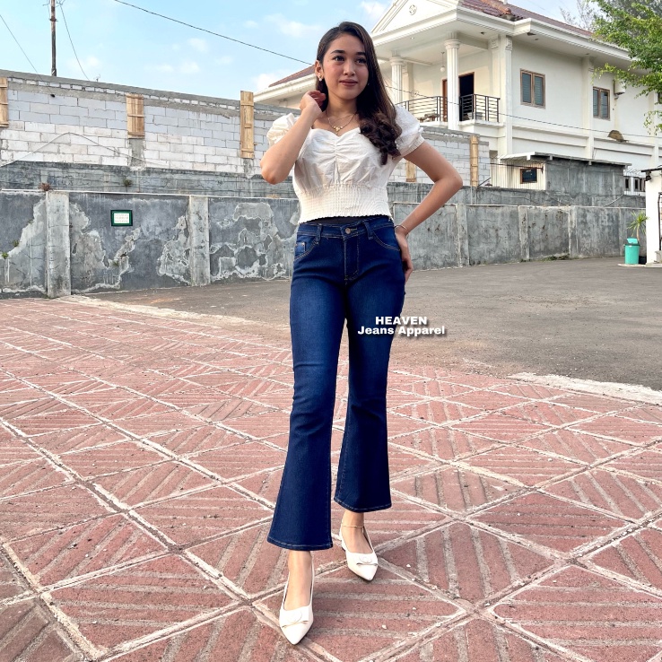 Celana Jeans Cutbray Wanita  ELENA KODE H3M7