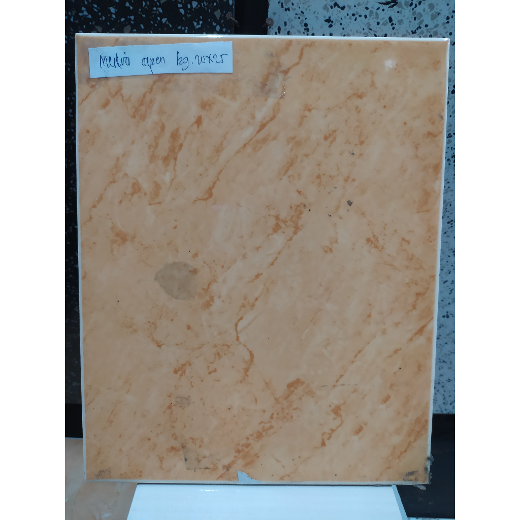 KERAMIK MULIA ALPEN BEIGI UK.20X25 GLOSSY LANTAI KERAMIK
