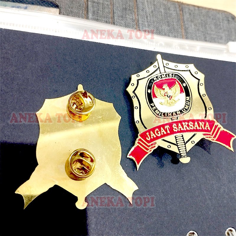 Pin KPU Jagat Saksana Pin Bros Logo KPU Jagat Saksana Pin Atribut KPU - Aneka Topi