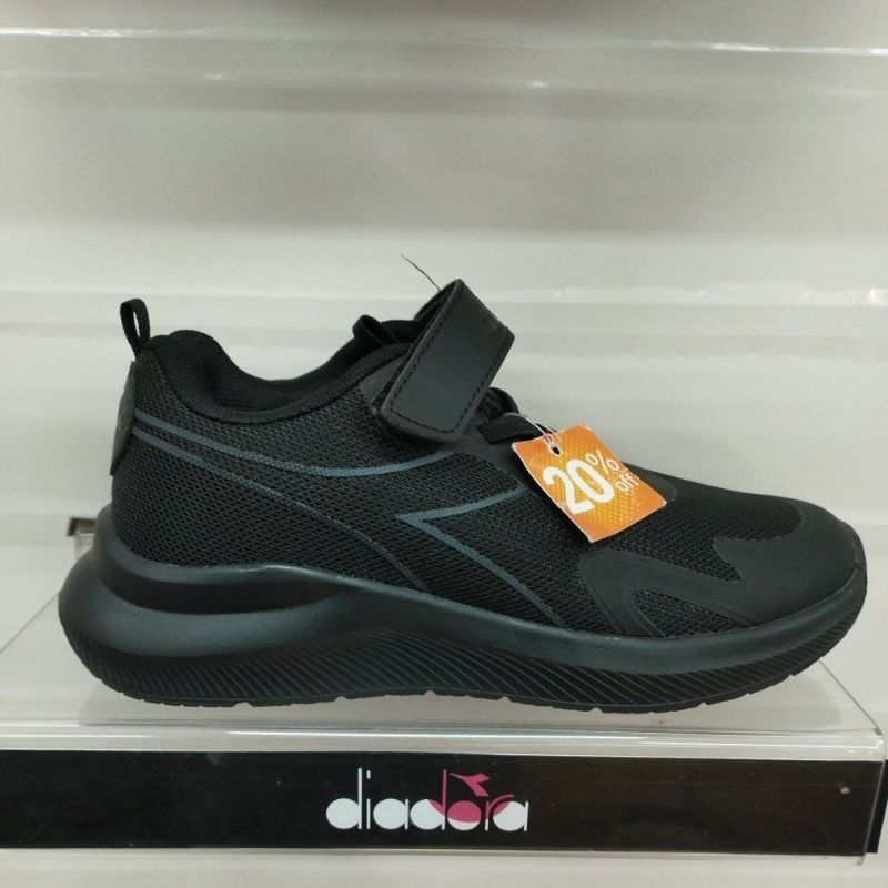 DIADORA KASTON JR  X24F0106M JUNIOR UNISEK SHOES_FULL BLACK