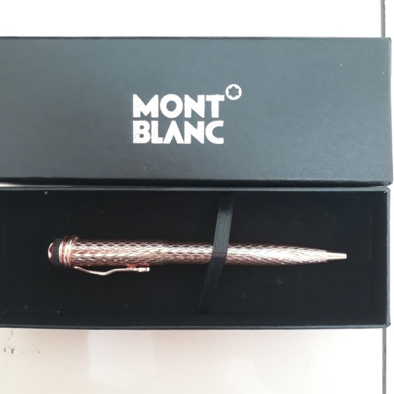 

Bollpoint Mewah Pen Luxury MONBLNC Golden Pen Twist Gratis Box Exlusive