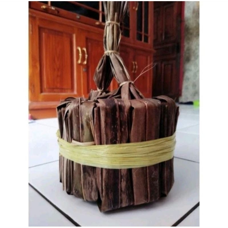 

Gulampo Geugeus Oleh Oleh Khas Cikalong Tasikmalaya