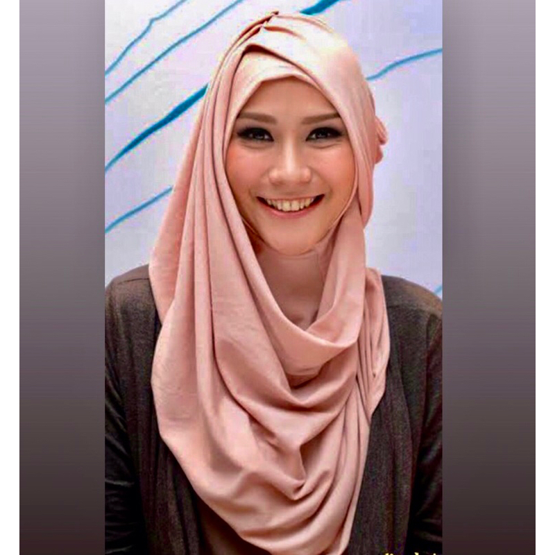 Hijab Instan Elsa  mocca by Meccanism