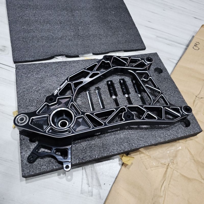 Swing Arm GP Racing CNC For Honda Forza 250 350 Original Thailand