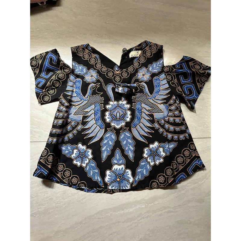 [PRELOVED] BAJU BATIK ANAK RIANTI KIDS