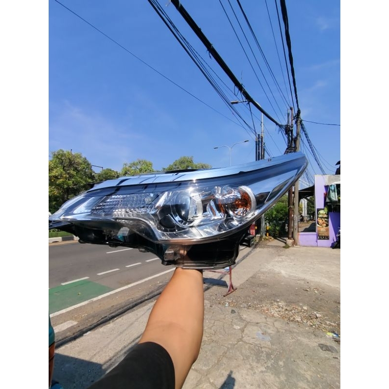 Headlamp Fortuner Vrz Original