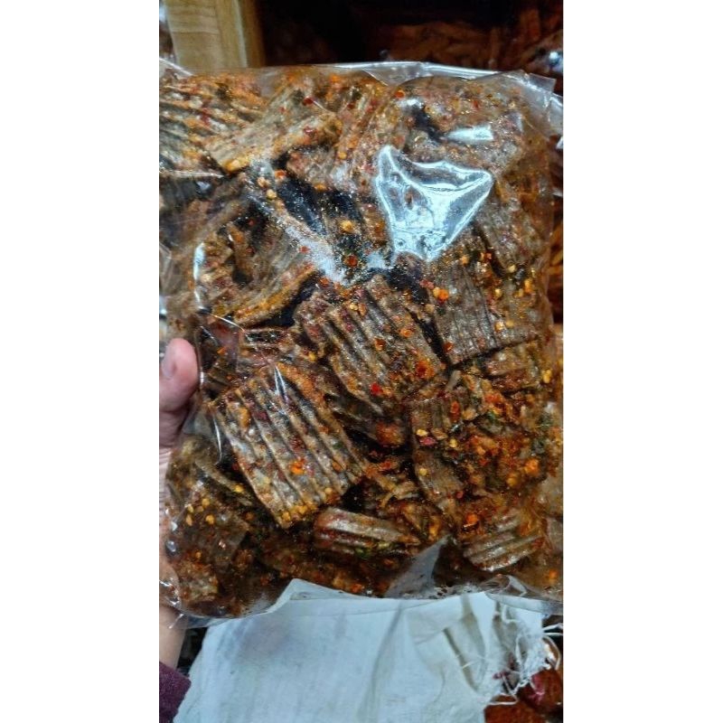 

seblak ngajoak kerupuk jengkol Chili oil and daun jeruk ukuran besar