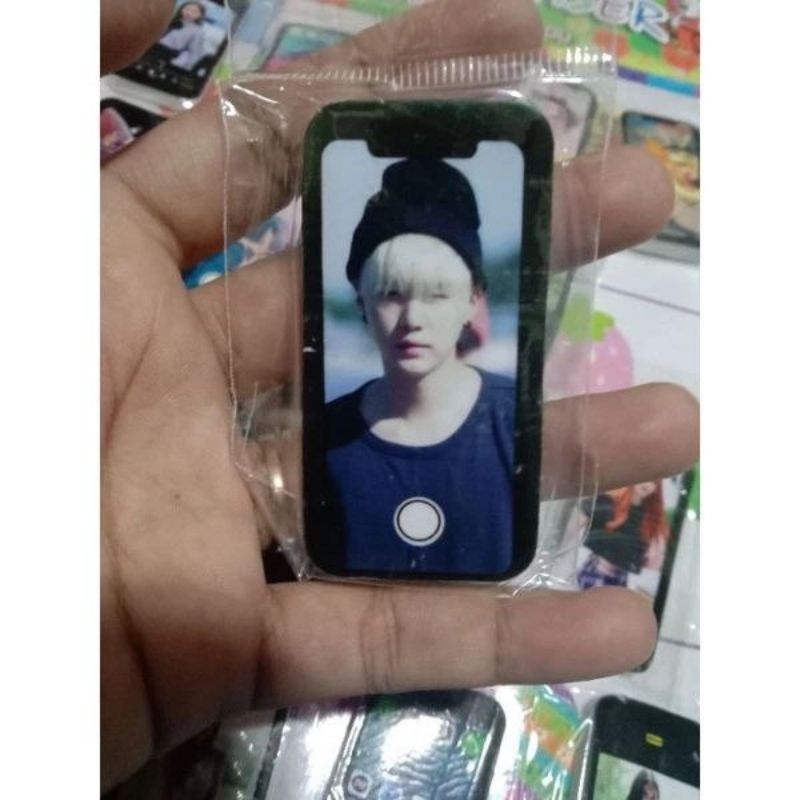 

PENGHAPUS KARAKTER STIP BTS WARNA