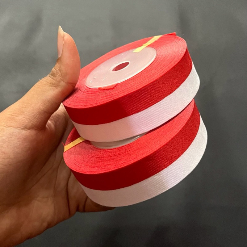 

Pita bendera merah putih per METER 1 inch pita satin berwarna gradasi merah dan putih pita 17 agustus pita DIRGAHAYU HUT RI kurnia kado