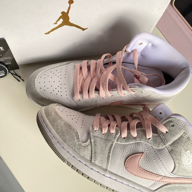 Preloved AUTHENTIC (kick avenue) Air Jordan 1 Mid SE Light Iron Ore (Woman 9/40.5) Perfect Condition