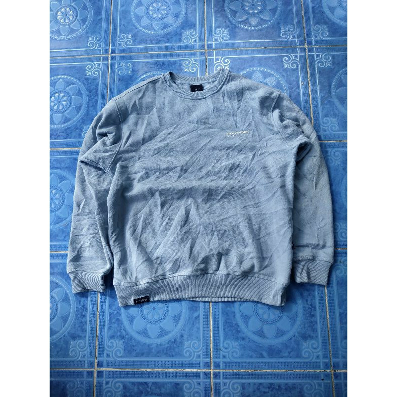 crewneck groverhyme size s