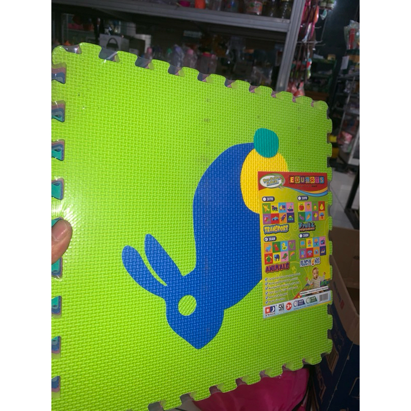 KARPET PUZLE 30X30CM ISI 8PCS