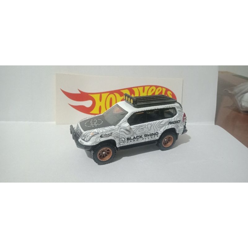 Hotwheels premium 2 pack Toyota Land Cruiser Prado  Loose