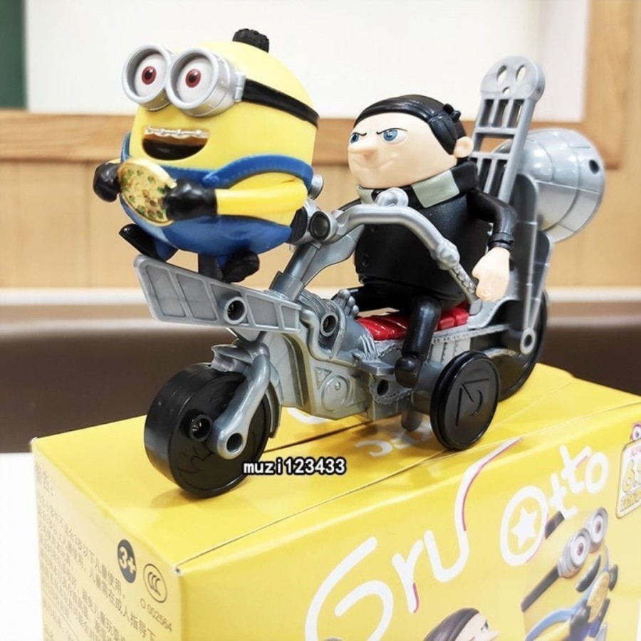 kfc kids meals mainan toys minion edition - motorcycle