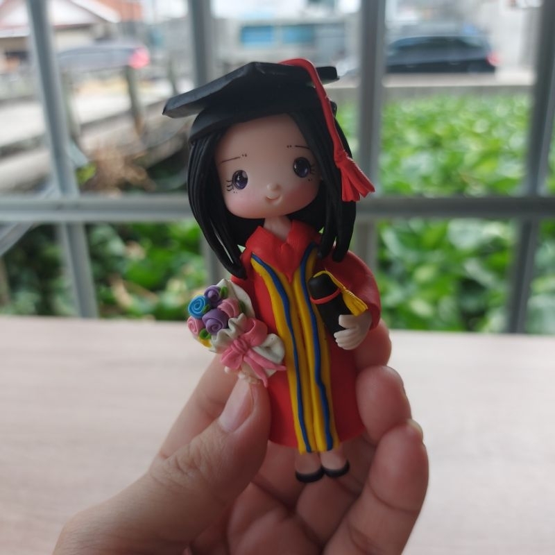 Custom Clay Airdray Handmade tema wisuda
