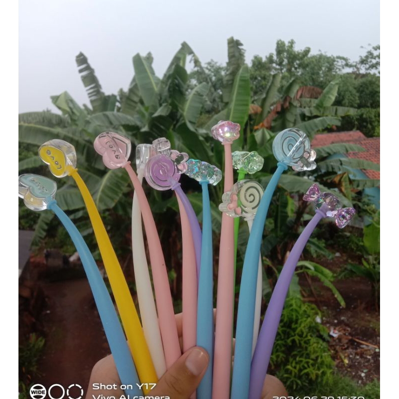 

pulpen goyang/pulpen karakter/pulpen lucu/pen/pulpen gel/pulpen unik