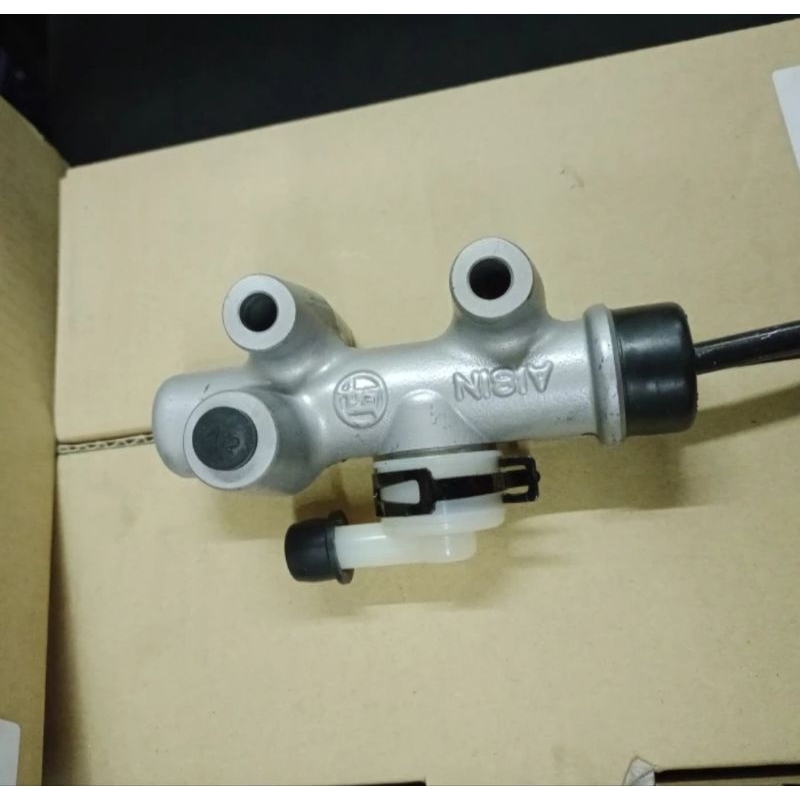 MASTER KOPLING DUTRO HINO 31420-37142