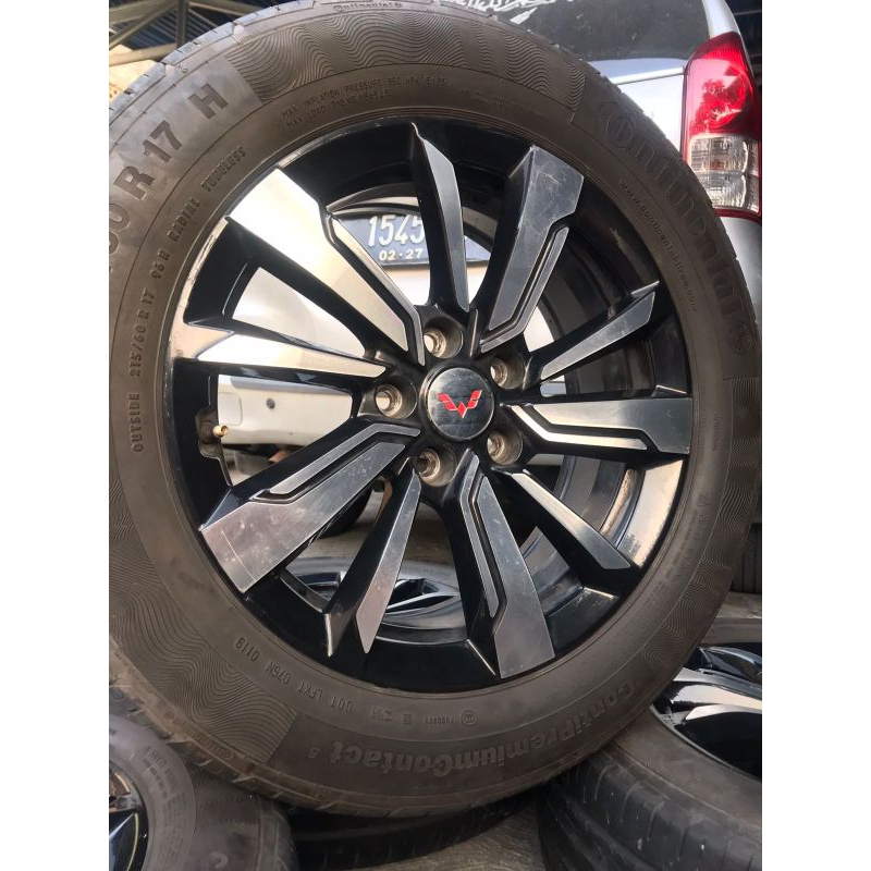 velg wuling almaz R17 PCD 5/114 + ban continental 215/60/17 85% 2019