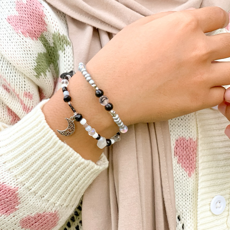 Gelang Bulan Bintang