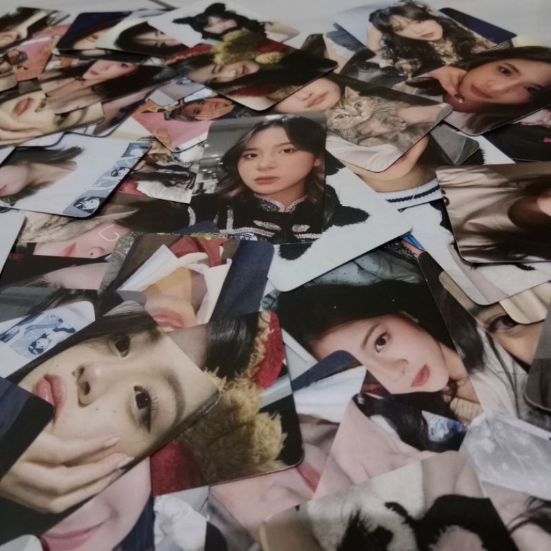PHOTOCARD EDISI JKT48/ZEE ADEL CHRISTY FREYA JKT48/PHOTOCARD UNOFFICIAL RANDOM