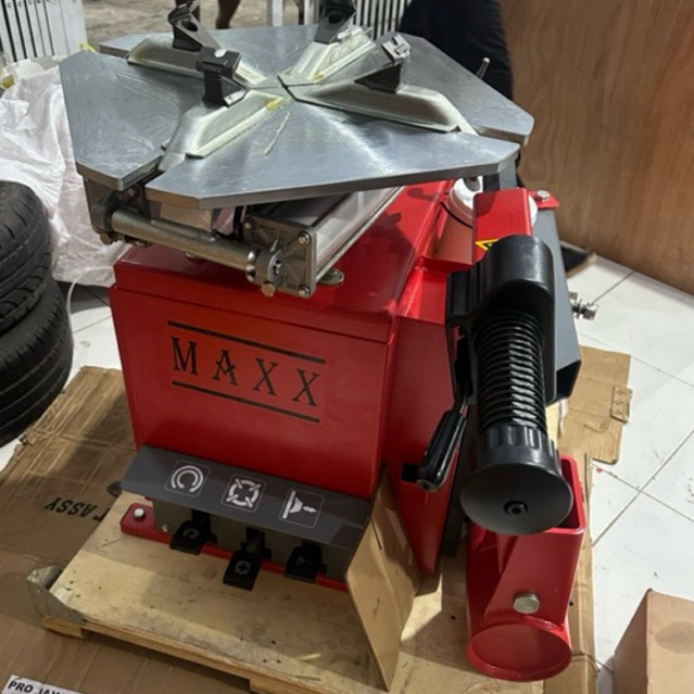 Tire Changer / Tyre Changer / Mesin Pembuka Ban Mobil dan Motor HighQuality Maxx