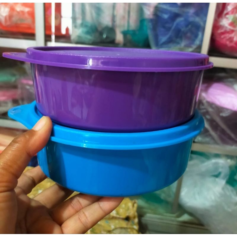 Large deep bowl 700 ml tuperware