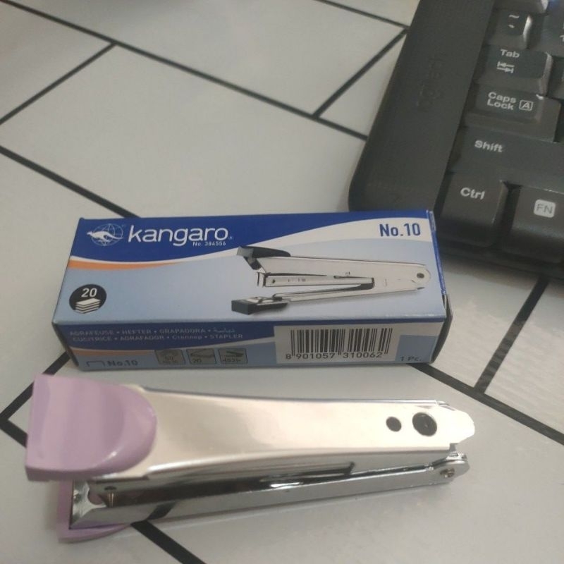 

Staples/ necis kangaro no 10,warna random