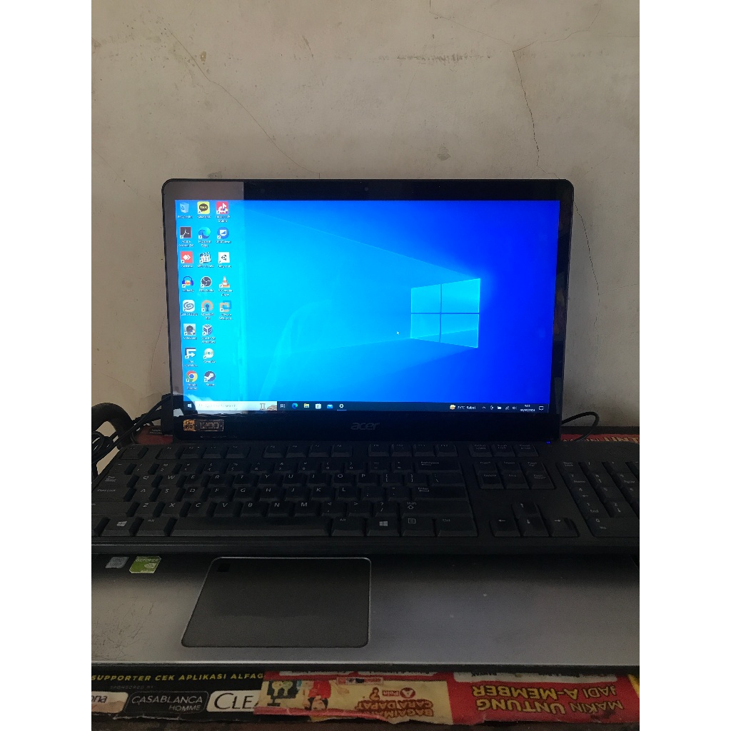 Laptop minus Acer Aspire R5 Intel Core i5 Gen 7 RAM 12GB SSD 256GB