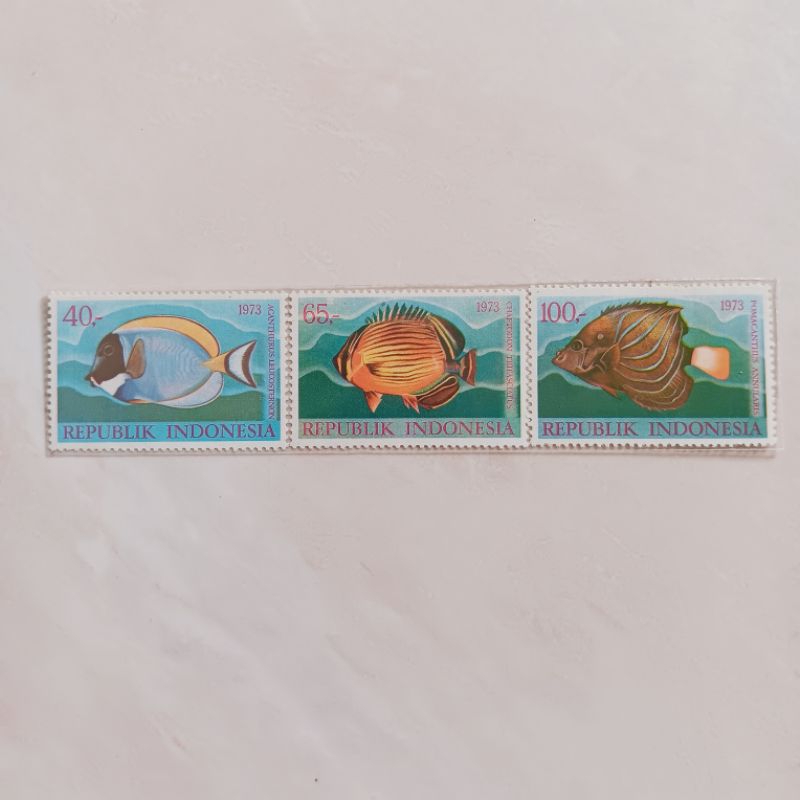 

(BD) Perangko Indonesia 1973 Ikan Hias Laut Set Lengkap 3 pcs Mint