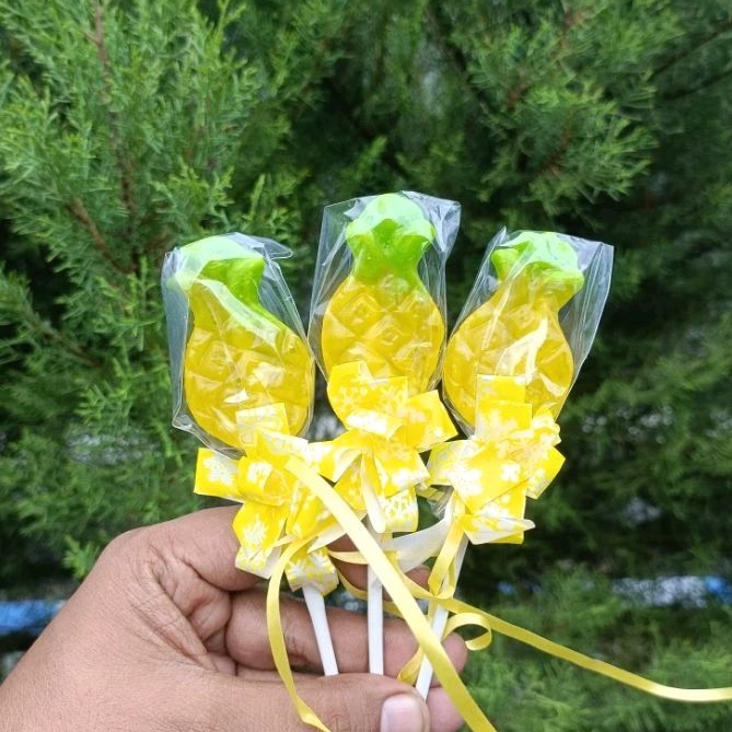 

PERMEN LOLIPOP NANAS ISI 20 PCS HARGA GROSIR GALAXY LOLIPOP