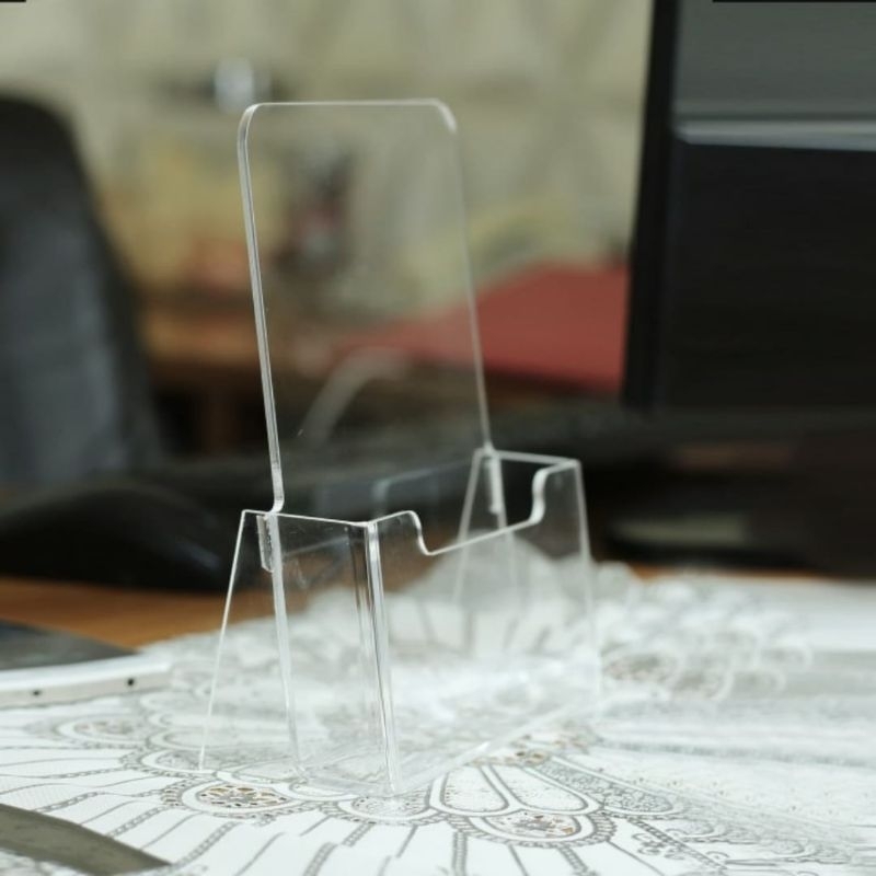

Display brosur/tempat brosur sepetiga A4/