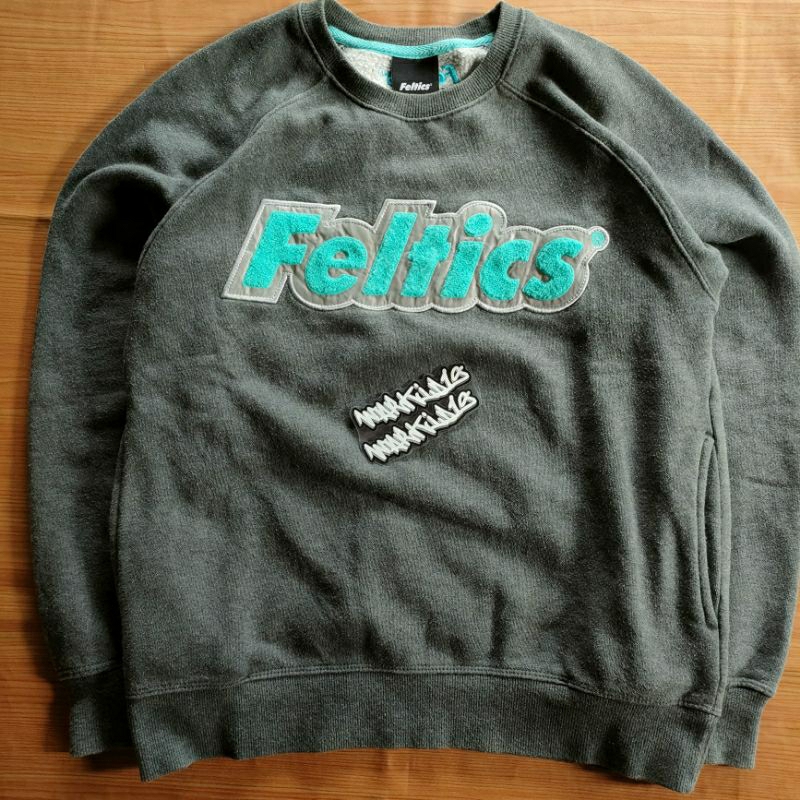 Crewneck Feltics Reflective