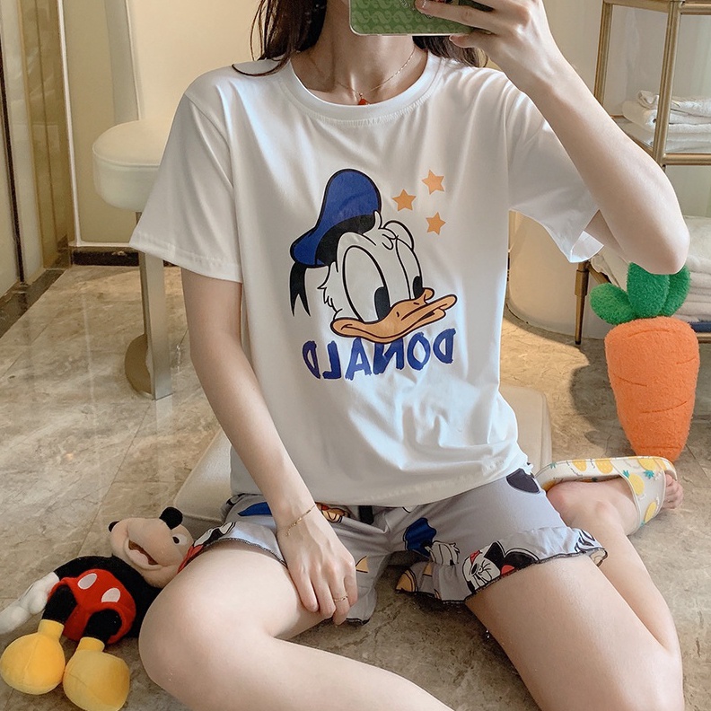 SPESIAL BULAN INI Set Baju Tidur Import Motif Donald Bebek  Setelan celana pendek wanita HP14