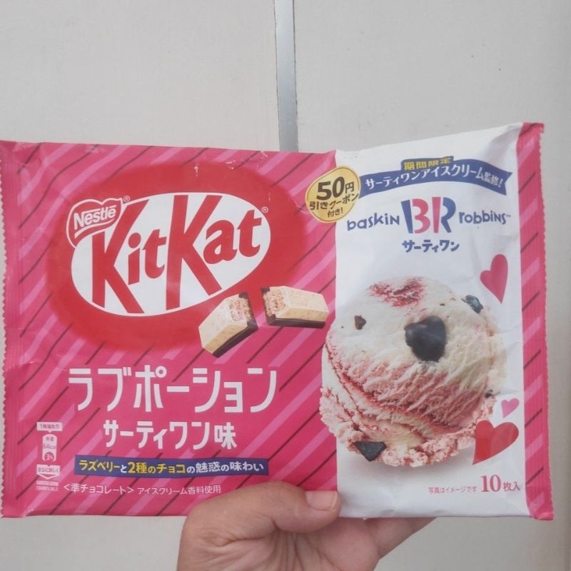 

Ready.... KitKat Baskin-Robbins Asli Jepang....