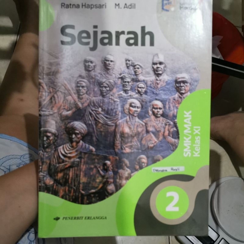 

Buku Sejarah kurikulum merdeka