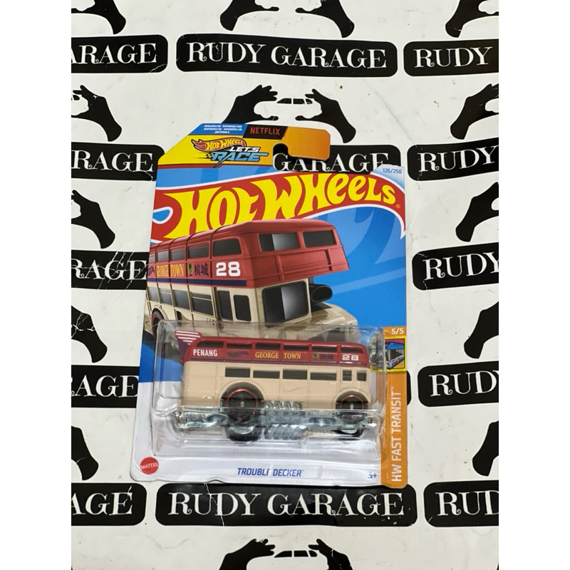 Hot Wheels Trouble Decker London Bus Krem Merah