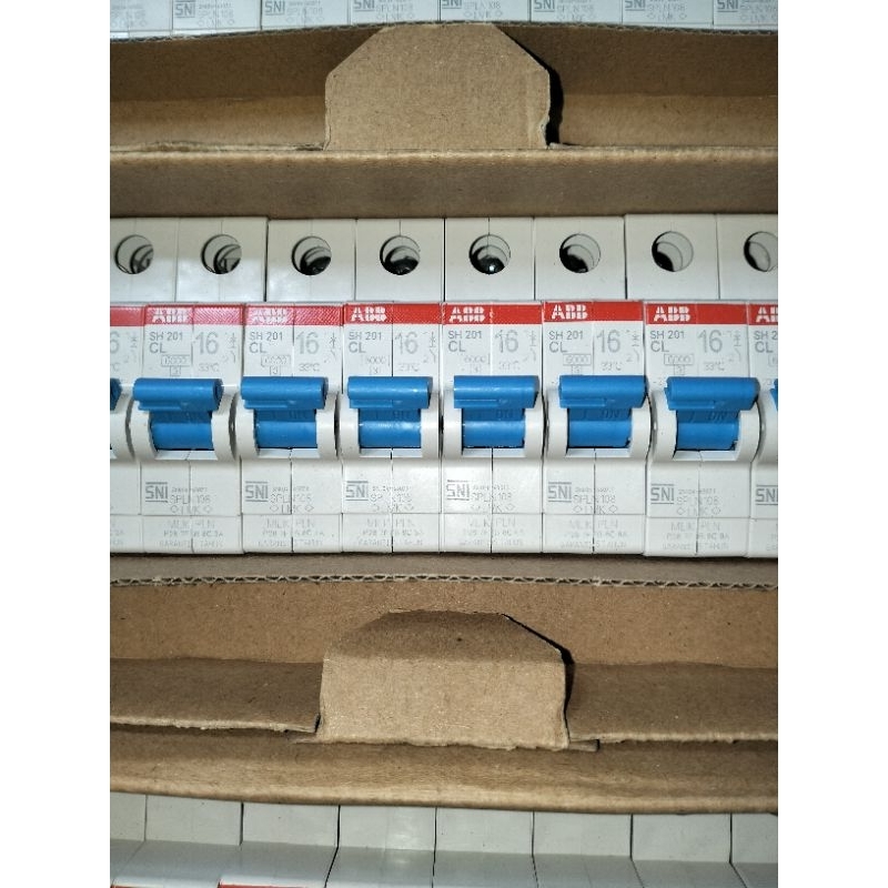 MCB ABB typ SH 201 CL 16 cL 10 CL6 CL4 CL2 1 pas barang baru